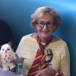 Meet your Posher, Louise